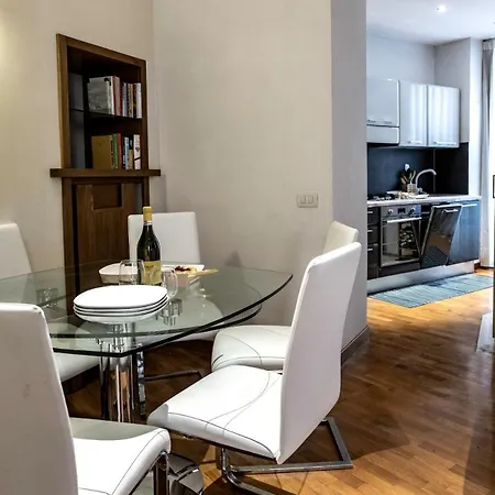 Callimaco Domus Apartment *