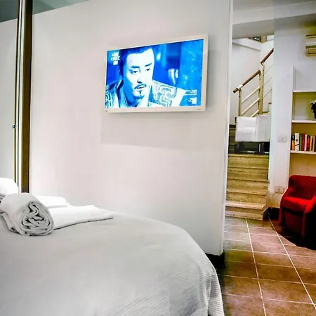 Callimaco Domus * Roma